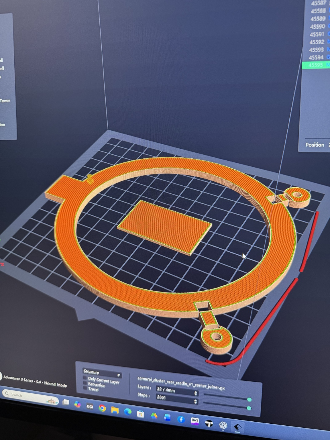 Circular display cradle prepared in 3D printing slicer software